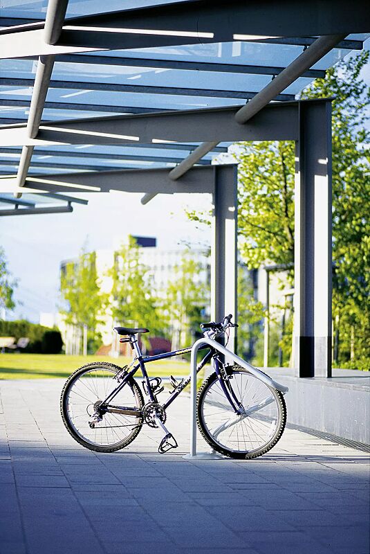 Anlehnbügel AUSTIN, kurzer Bügel, in RAL 9006 weißaluminium