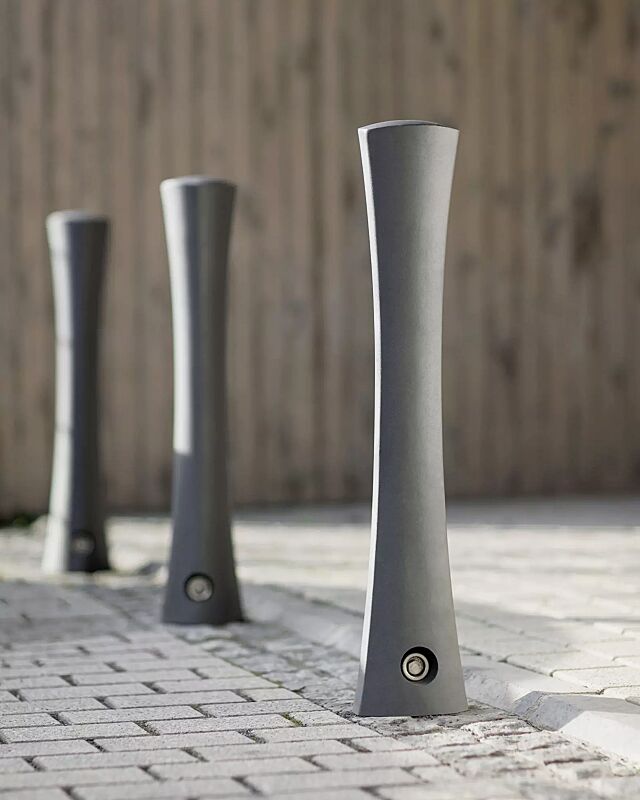 Poller AMORA (3p-Technologie), Verriegelung mittels Sechskantschraube, in DB 703 eisenglimmer