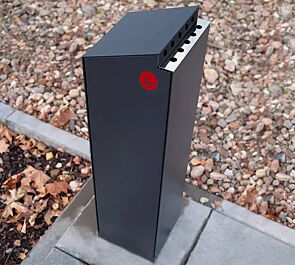 Standascher CRYSTAL, in RAL 7016 anthrazitgrau, Siebdruck in RAL 3020 verkehrsrot
