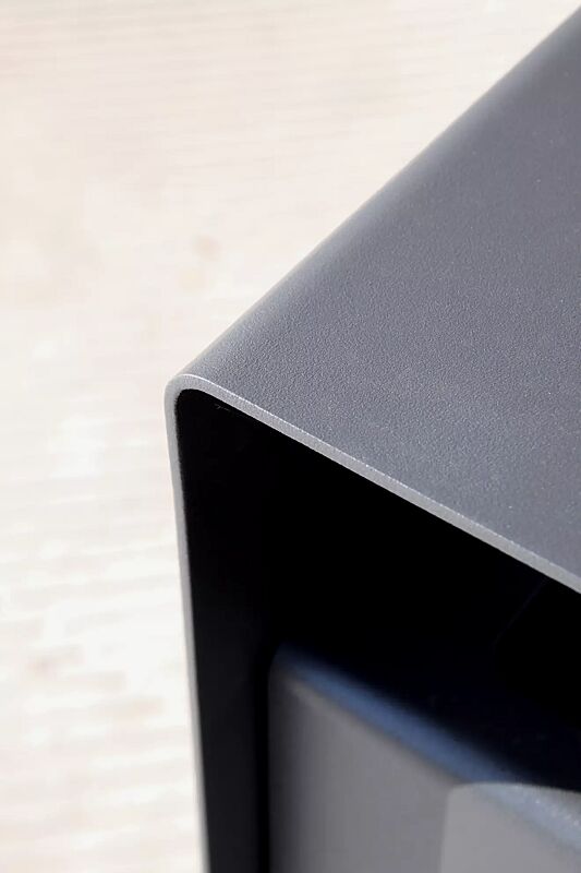 Detail: abgerundeter Rahmen