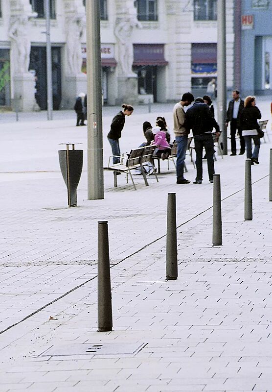 Poller ISAC ohne Stadtwappen, zum Aufdübeln, in RAL 9007 graualuminium
