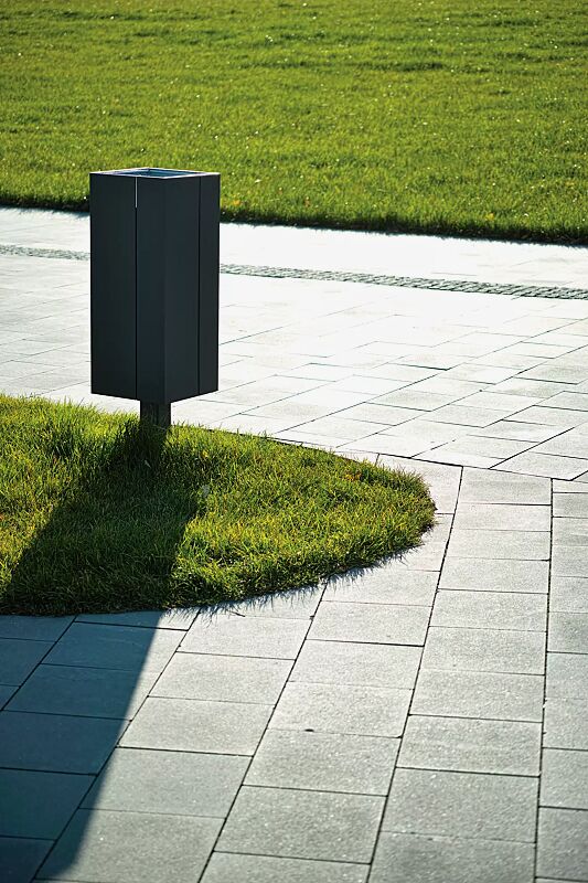 Abfallbehälter NANUK, quadratisch, Korpus: Stahlblech, in RAL 9007 graualuminium