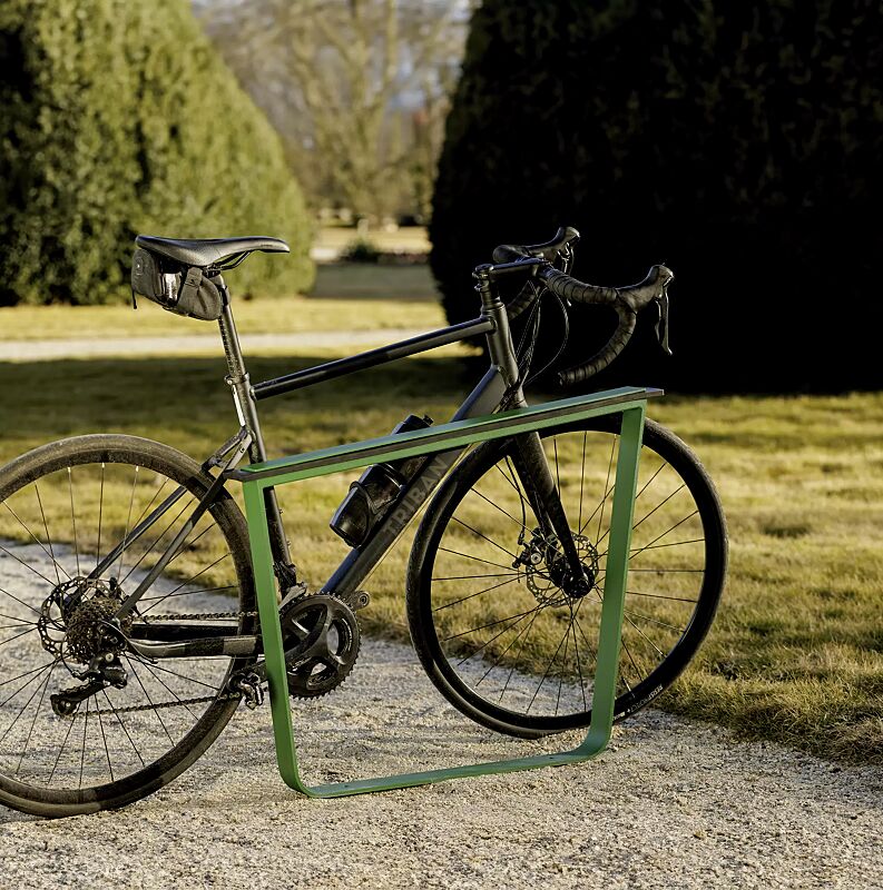 Anlehnbügel IGLAU, Breite 900 mm, in RAL 6010 grasgrün