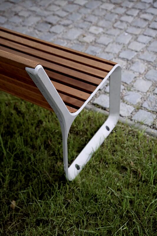 Sitzbank PORTIQOA mit Rückenlehne, mit Jatobaholzbelattung