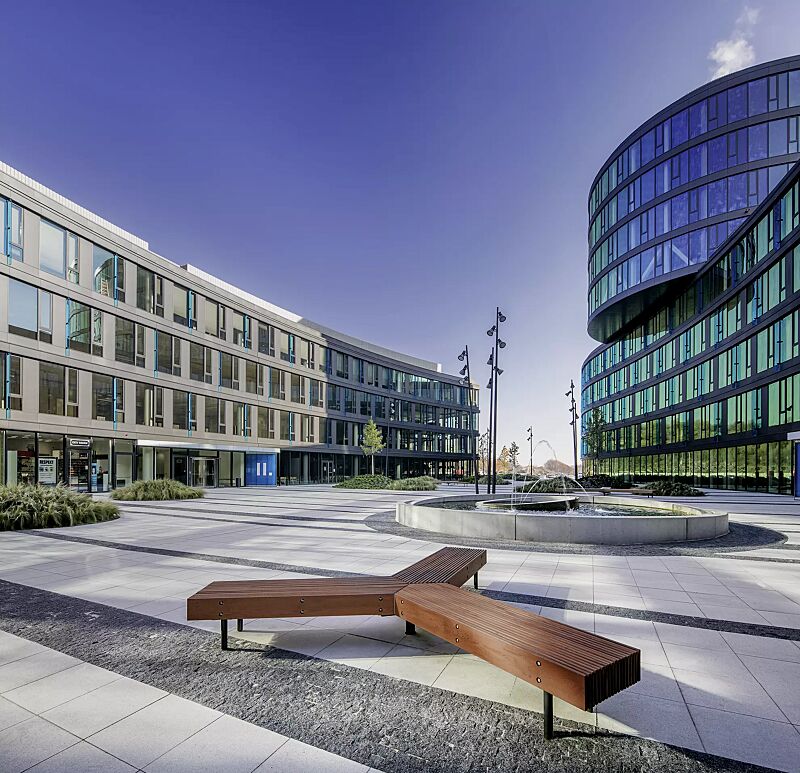 Dreifach-Eckbank WOODY, 120°, mit Jatobaholzbelattung