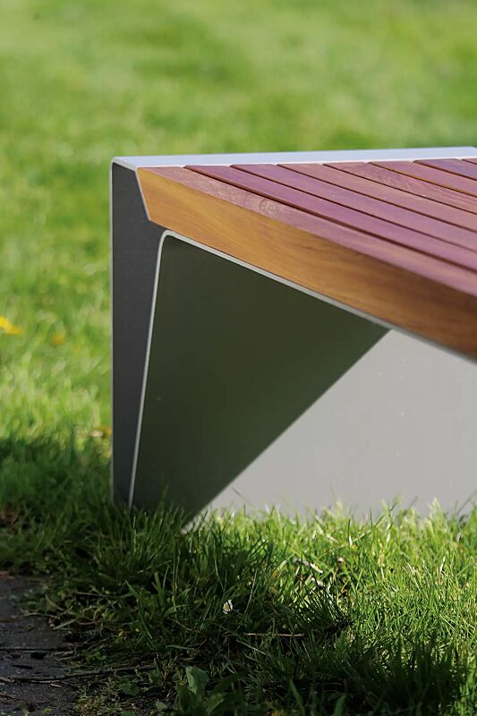 Sitzbank RADIUM ohne Rückenlehne, mit Jatobaholzbelattung, Stahlteile in 9007 graualuminium