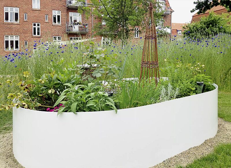 Pflanzbehälter MICROHAVEN in RAL 9016 verkehrsweiß