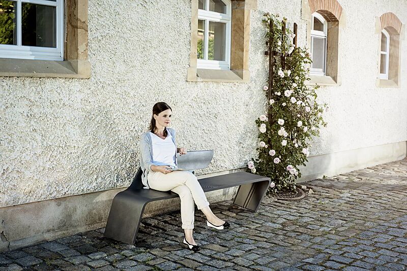 Sitzbank WAVE in RAL 7024 graphitgrau