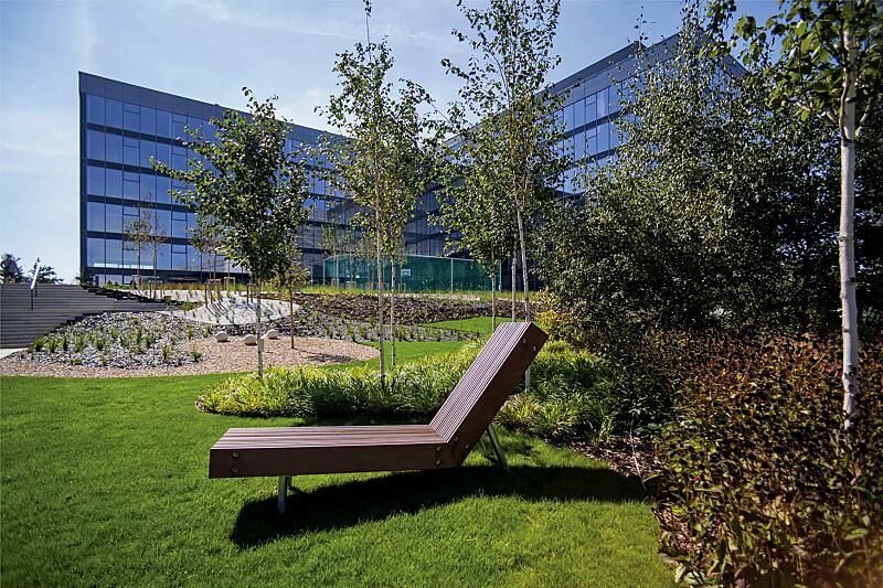 Liegebank WOODY mit Jatobaholzbelattung