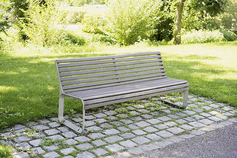 Sitzbank PORTIQOA mit Rückenlehne, mit Robinienholzbelattung