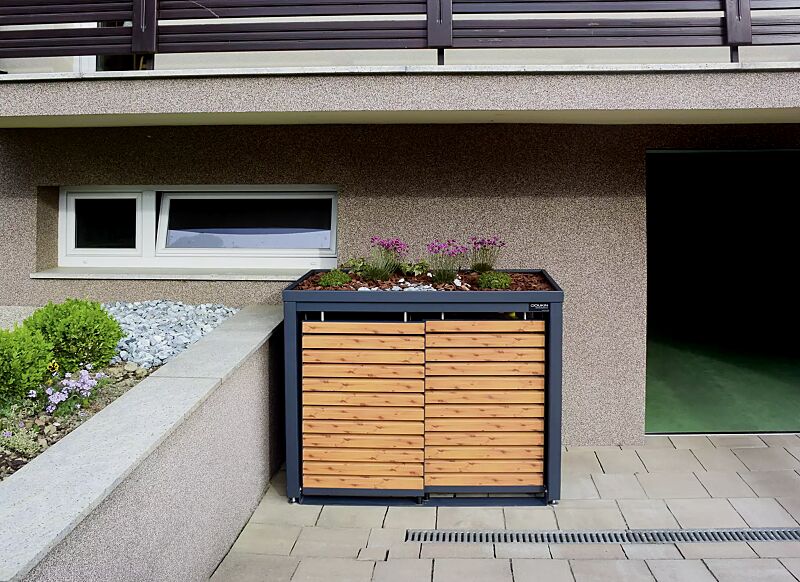 Müllbehälter-Doppelschrank STYLEOUT® LINIS mit Pflanzdach, Aluminiumkonstruktion in RAL 7016 anthrazitgrau, Schiebetüren in Holzdekor Pinie