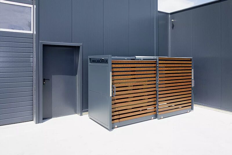 Müllbehälter-Doppelschrank STYLEOUT® LINIS 1100, Aluminiumkonstruktion in RAL 7016 anthrazitgrau, Dach Aluminium eloxiert, Türlamellen in Holzdekor Douglasie