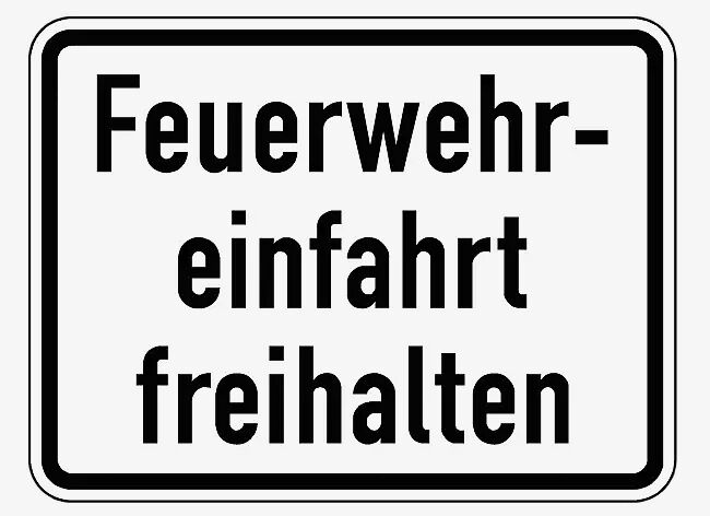 Verkehrszeichen: Feuerwehreinfahrt freihalten