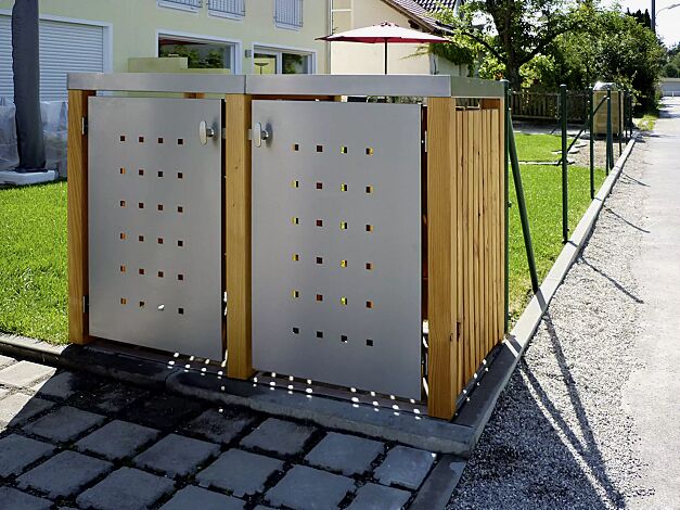 Müllbehälter-Doppelschrank FONTANA, Türen und Dach aus Edelstahl, Pfosten, Rück- und Seitenwandelemente aus Lärchenholz