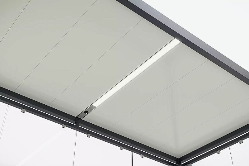 Deckenverkleidung mit LED-Beleuchtung, mit Bewegungsmelder