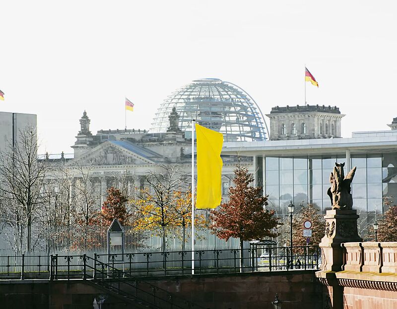 Zylindrischer Aluminium-Fahnenmast GRAZIL