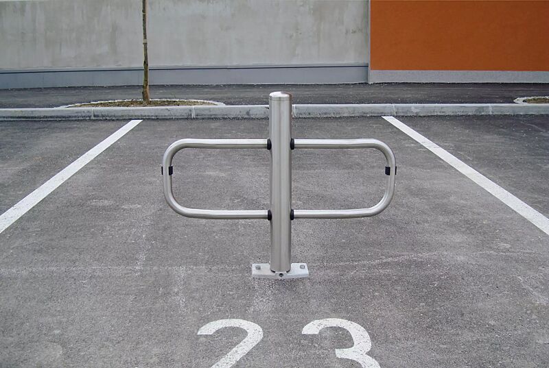 Parkbügel LUGO aus Edelstahl mit Anschlagpuffern