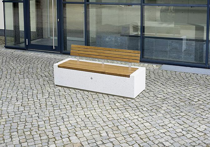 Sitzbank DEMETRA mit Rückenlehne aus Beton gestockt, mit Okouméholzbelattung, in Granitoptik weiß<br>