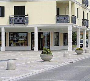 Poller TIP aus Beton, in Granitoptik weiß<br>