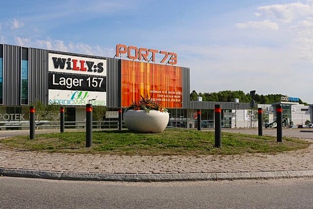 Pflanzbehälter GIOVE aus Beton geschliffen, in Granitoptik weiß