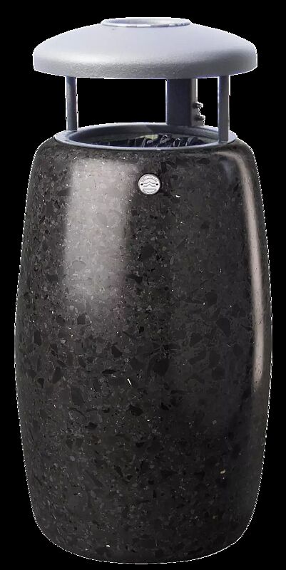 Abfallbehälter ORIONE aus rekonstituiertem Marmor geschliffen, mit Stahl-Schutzdach in Sonderfarbe RAL 9007 graualuminium (auf Anfrage) und Ascher, in schwarz ebano