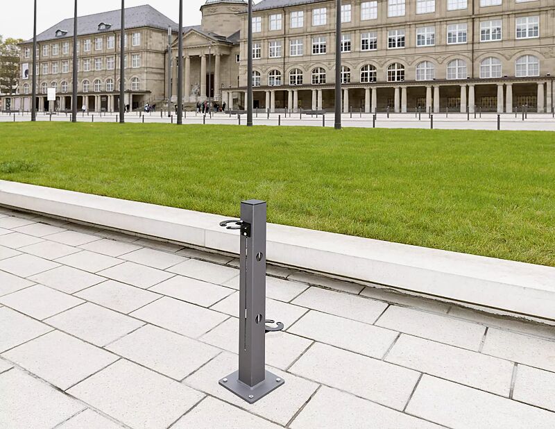 Scooter-Parker SIEGEN, 2 Stellplätze, in DB 703 eisenglimmer