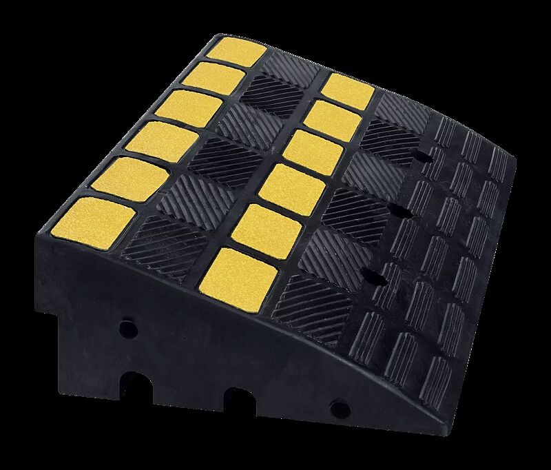 Bordsteinrampe LUTTER, Normelement, Höhe 150 mm