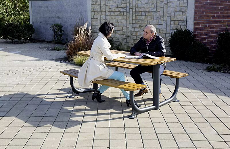 Bank-Tisch-Kombination COMO, mit Escheholzbelattung, Stahlteile in RAL 7016 anthrazitgrau