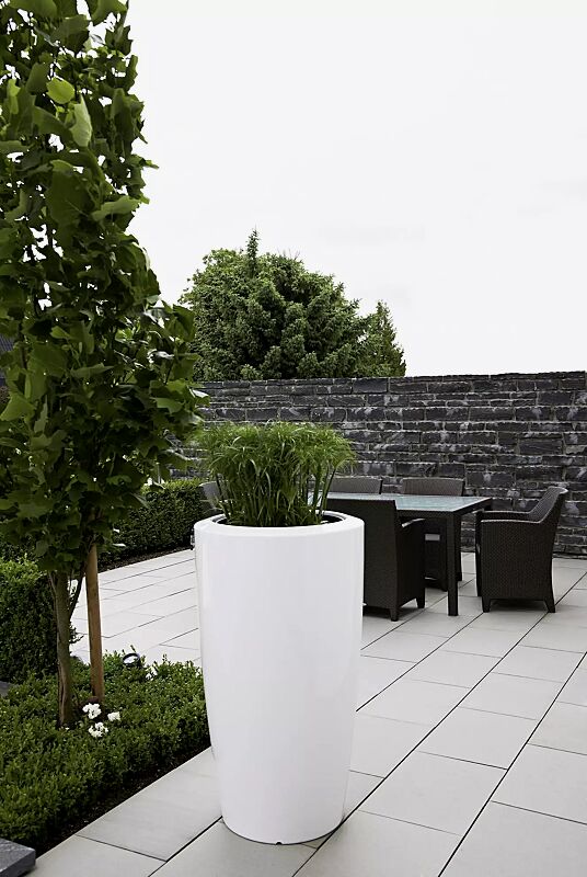 Pflanzbehälter UNA, Höhe 1100 mm, in weiß ähnlich RAL 9003