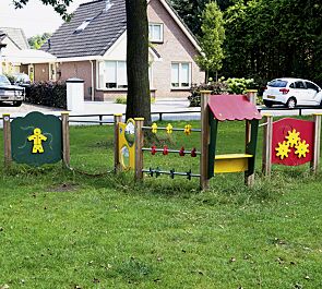 Spielwand LISA