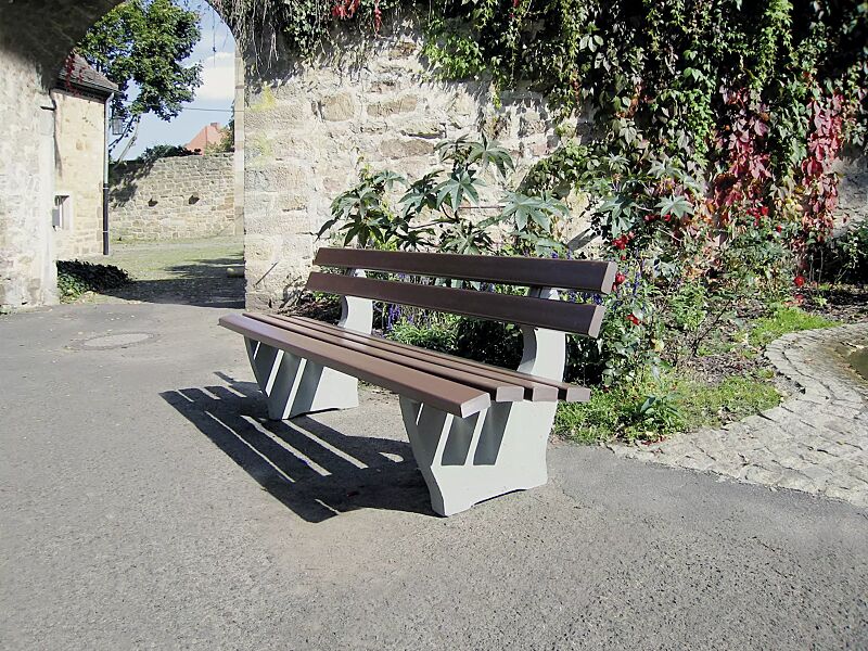 Sitzbank CATANIA, mit Recycling-Kunststoffbelattung, in braun ähnlich RAL 8016