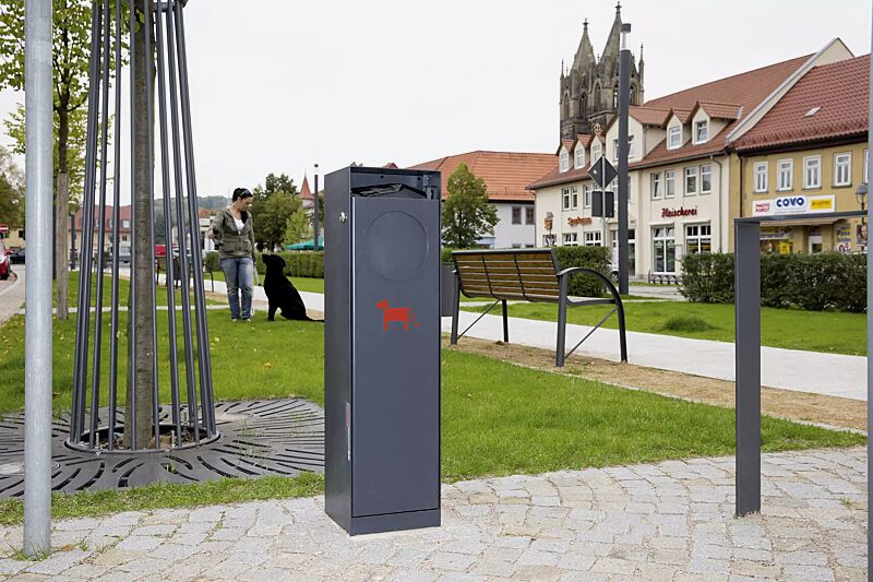 Hundetoilette CRYSTAL in RAL 7016 anthrazitgrau, Siebdruck in RAL 3020 verkehrsrot