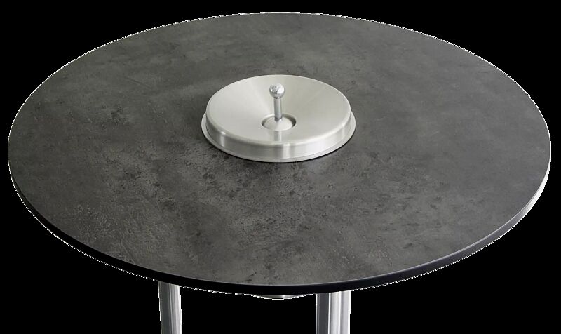 Detail: Tischplatte aus Werzalit mit integriertem Ascher