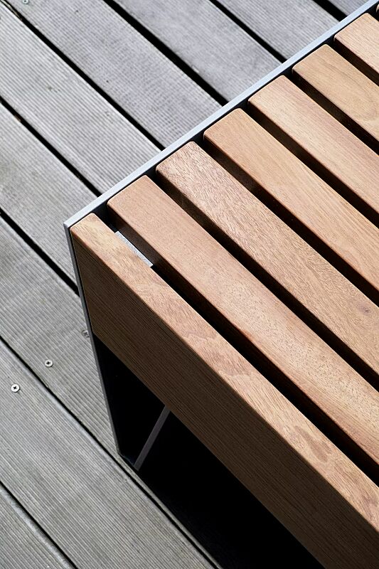 Detail: Jatobaholzbelattung