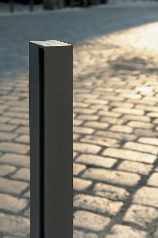 Detail: Pollerkopf ohne Stadtwappen