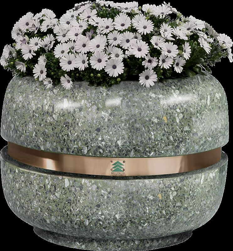 Pflanzbehälter TIMELESS aus rekonstituiertem Marmor geschliffen, in grün alpi, Ringtaille aus Kupfer