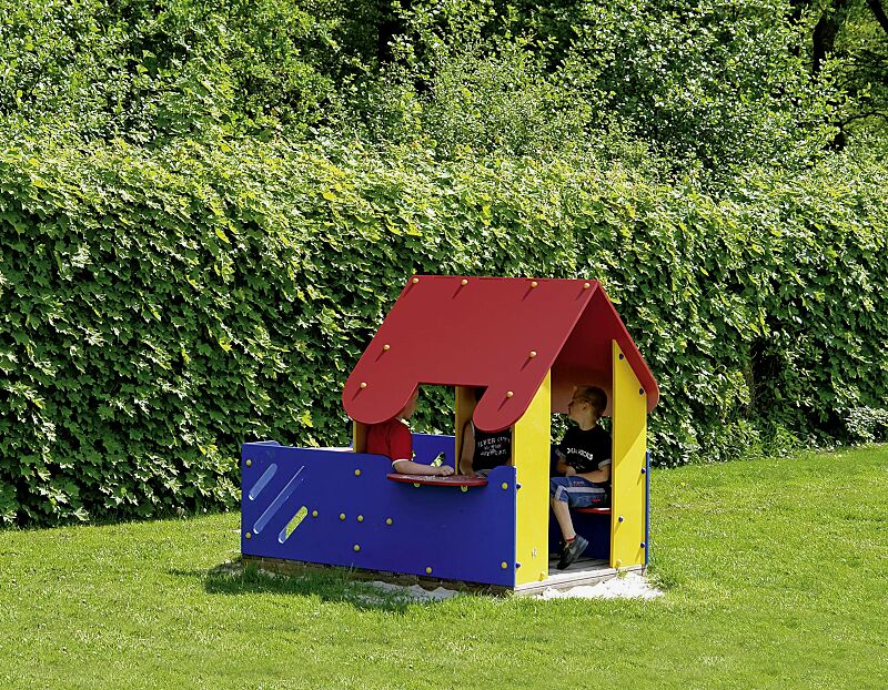 Spielhaus EDITH mit blauen Seitenwänden