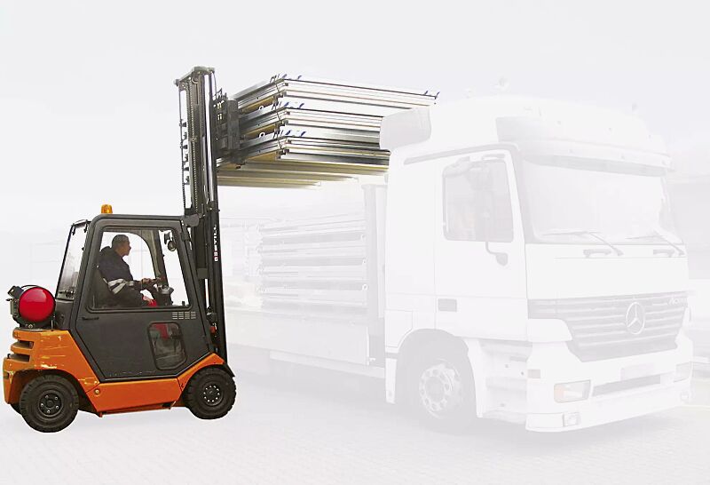 Entladung per Mitnahmestapler vor Ort