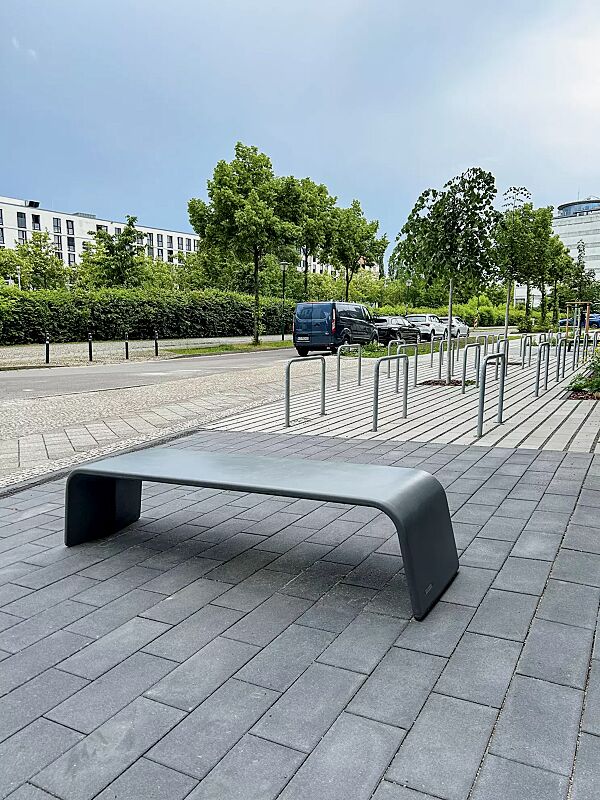 Sitzbank ALBA aus UTC®-Beton, in dunkelgrau