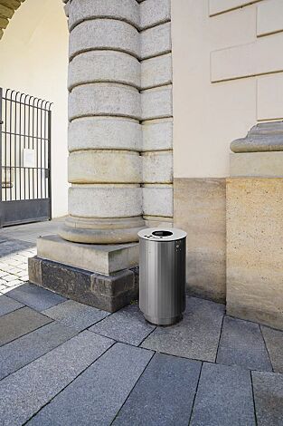 <div id="container" class="container">Abfallbehälter BEXHILL mit Ascher, 90 Liter, mit Sockel, in DB 703 eisenglimmer</div>