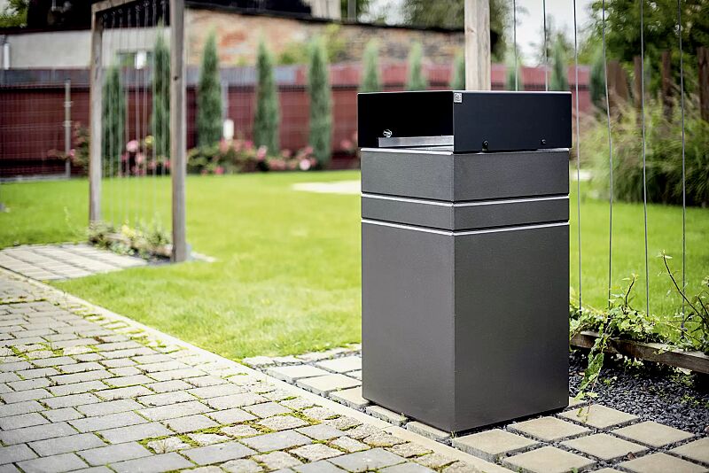 abfallbehaelter-brno__shoKAT0069215 Abfallbehälter BRNO mit Ascher, mit Schutzdach in RAL 7021 schwarzgrau, Beton beschichtet in grau