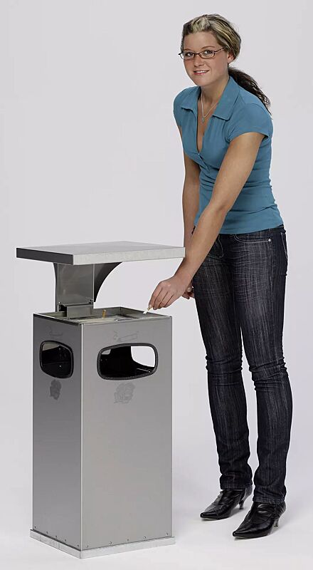 abfallbehaelter-castle__shoKAT0017139 Abfallbehälter CASTLE mit Ascher, 38 Liter, aus Edelstahl