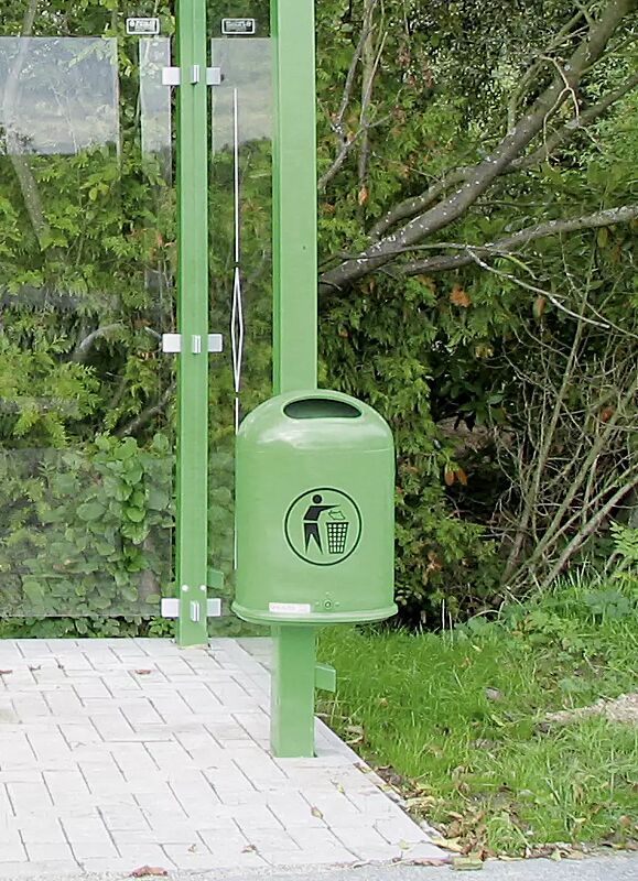 abfallbehaelter-derby__shoKAT0060643 Abfallbehälter DERBY aus Stahl, in RAL 6032 signalgrün