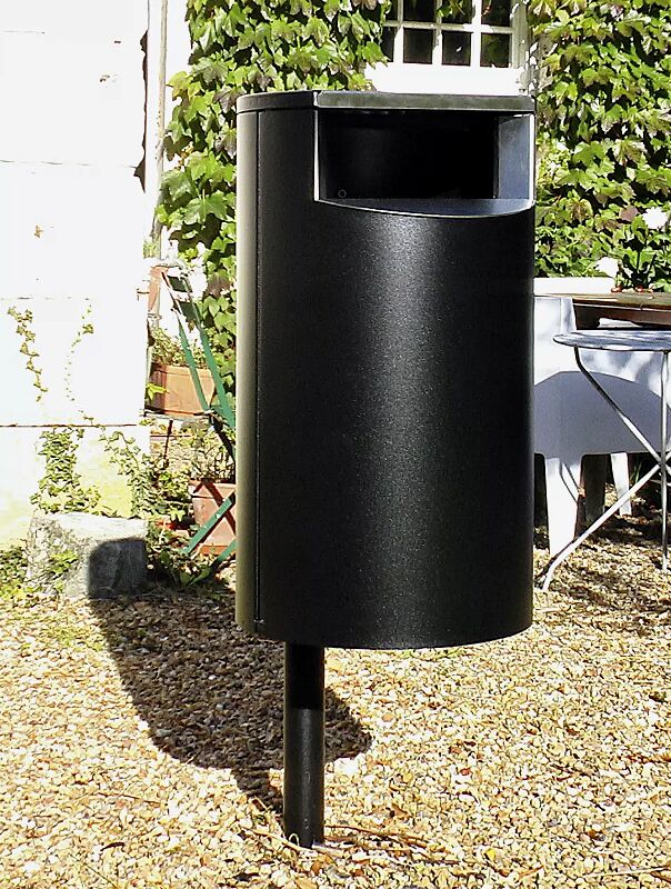 abfallbehaelter-finbin-city__shoKAT0069993 Abfallbehälter FINBIN CITY aus Stahl, 51 Liter, ohne Ascher, Rohrpfosten inkl. angeschweißten Befestigungsplatten, zum Einbetonieren (Zubehör), in Finbin Black 1945