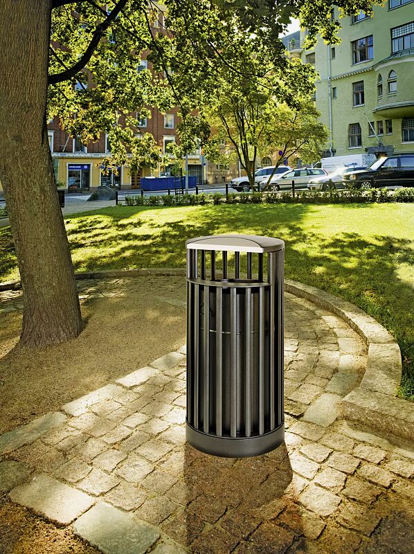 abfallbehaelter-finbin-city__shoKAT0070053 Standbehälter FINBIN CITY CASTLE aus Stahl, 75 Liter, ohne Ascher, zum Aufdübeln, in DB 703 eisenglimmer