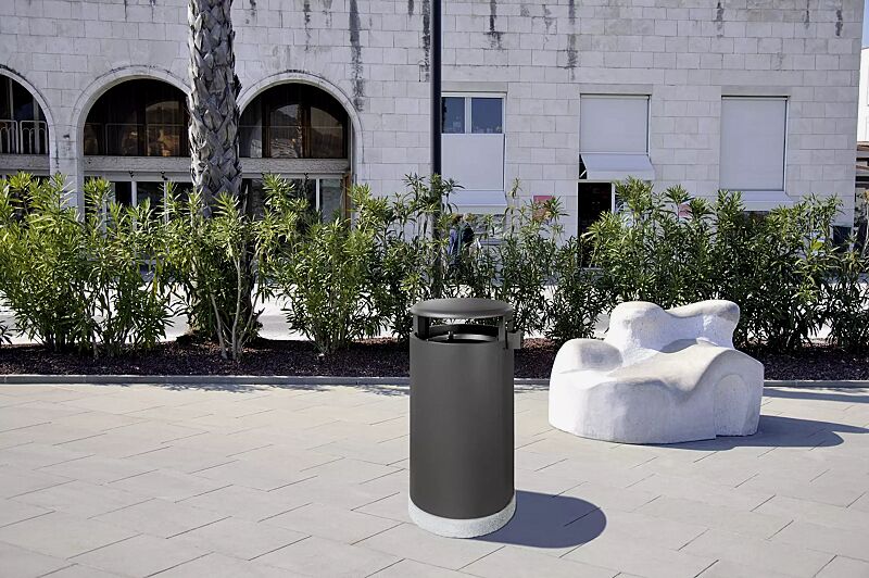 Abfallbehälter HERA mit Ascher, in RAL 7016 anthrazitgrau