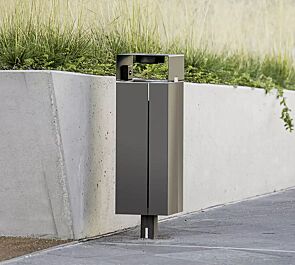 <div id="container" class="container">Abfallbehälter NANUK mit Schutzdach und Ascher, Korpus: Edelstahlblech, Stahlteile in RAL 9007 graualuminium</div>