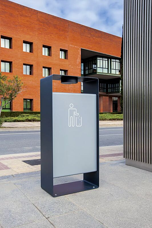 abfallbehaelter-radium__shoKAT0043532 Abfallbehälter RADIUM in RAL 7016 anthrazitgrau und RAL 9006 weißaluminium (zweifarbig auf Anfrage), Siebdruck in RAL 9003 signalweiß