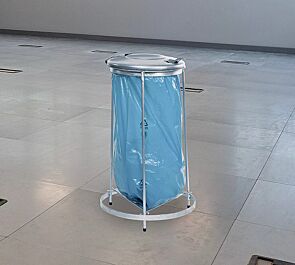 <div id="container" class="container">Abfallsackhalter BENONI mit Bodengitter (Zubehör)</div>