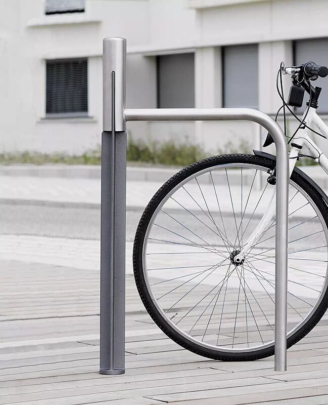 anlehnbuegel-eveole__shoKAT0052402 Anlehnbügel EVEOLE in Edelstahl und DB 703 eisenglimmer